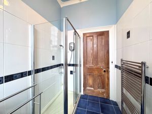 Photo 17- click for photo gallery